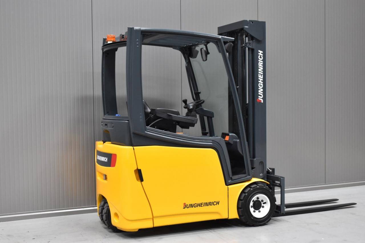 Jungheinrich_EFG_218k_Elektrostapler_1700_KG_5_meter_Gabelstapler